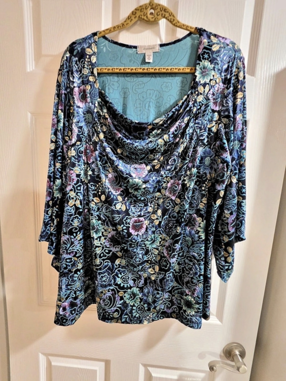 Dressbarn Woman 3X Floral Velvet Cowl Neck Top
